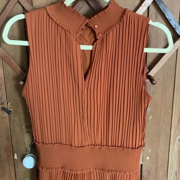 Nanette Lepore pleated accordion mock turtleneck sleeveless midi dress - Picture 5 of 9